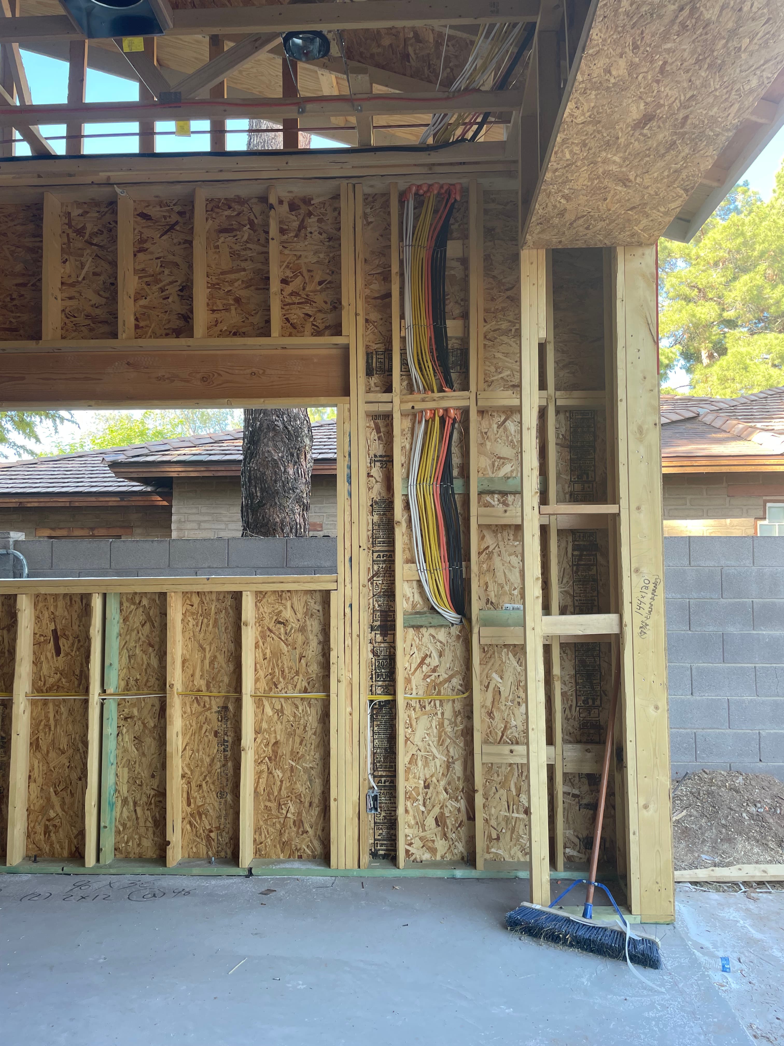 Clean wire installation for residential project